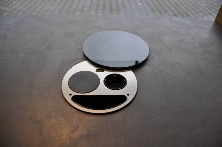 Leicht Ikono Neroton